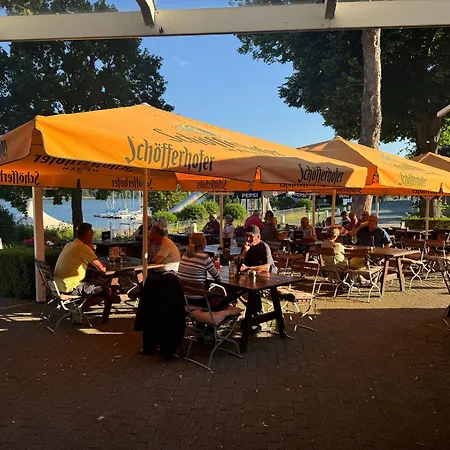 Edersee-apartment شقة